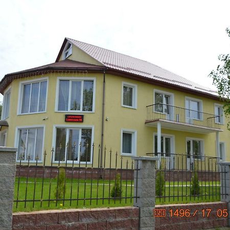Guest House Na Sovetskoy Lepel エクステリア 写真