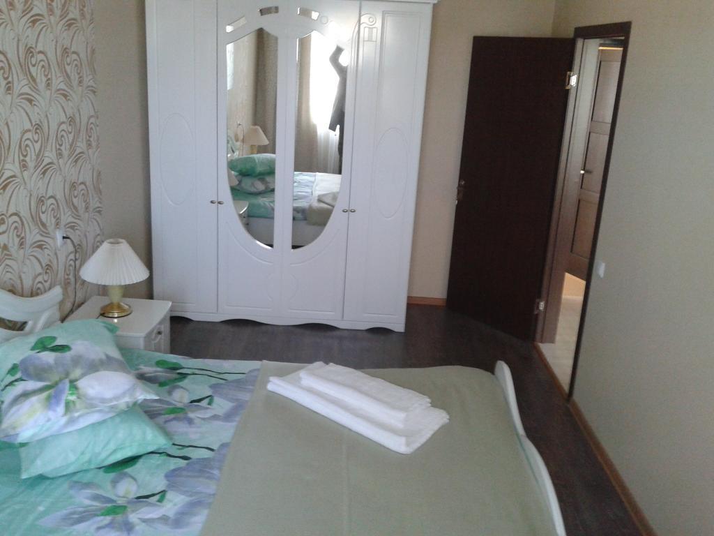Guest House Na Sovetskoy Lepel エクステリア 写真